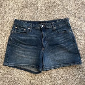 Banana Republic Factory Curvy Denim Shorts